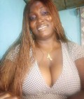Dating Woman Cameroun to YAOUNDE 7EME : Agnes, 45 years